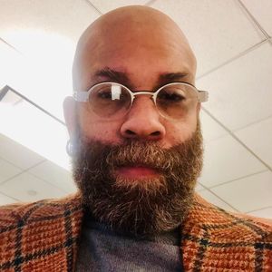 Meet your Posher, Aaron